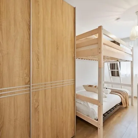 Beautiful Bel-etage In Blankenberge